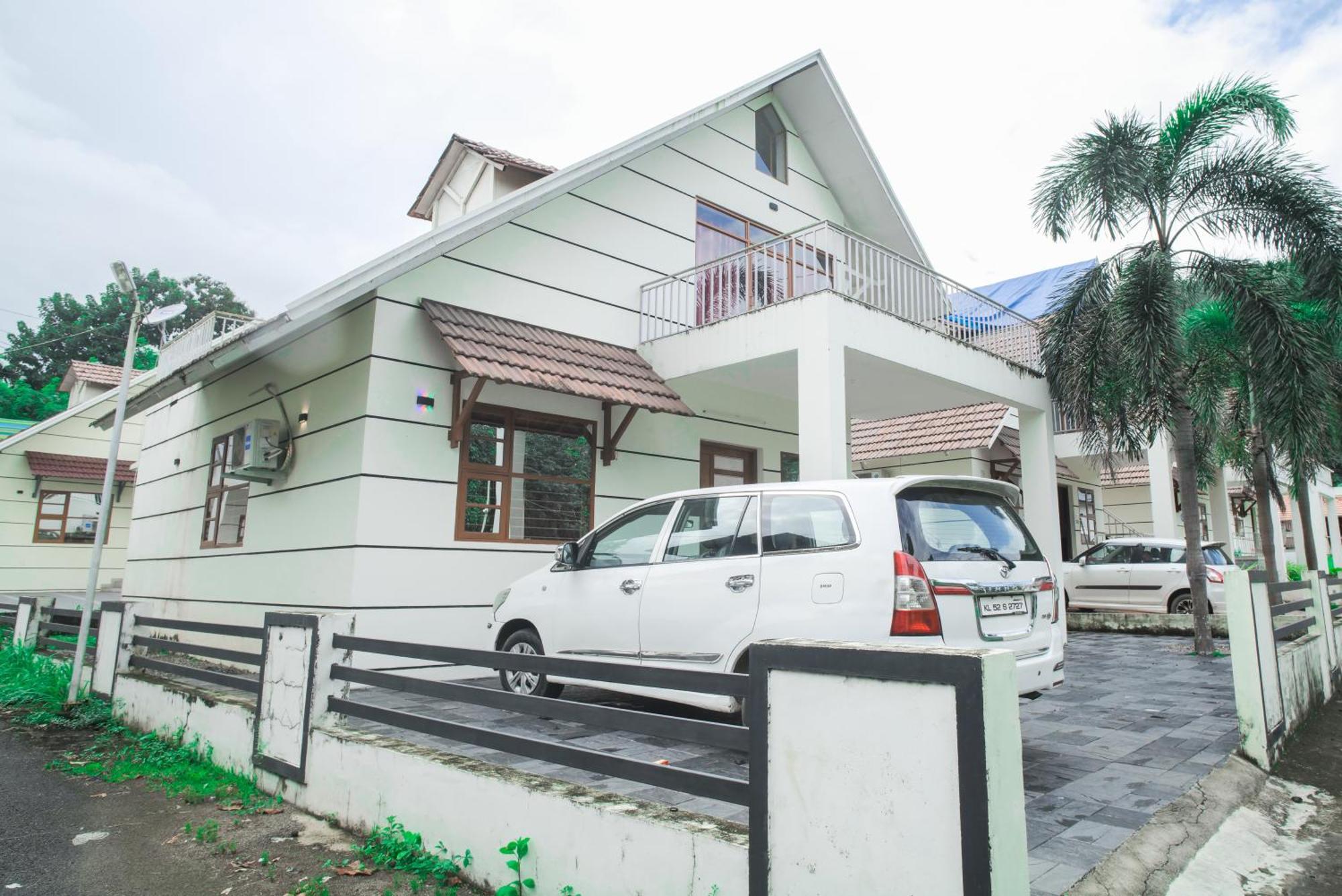 Skyview Villa Athirappilly Exterior photo