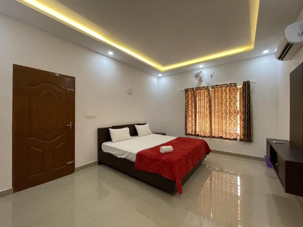Skyview Villa Athirappilly Exterior photo